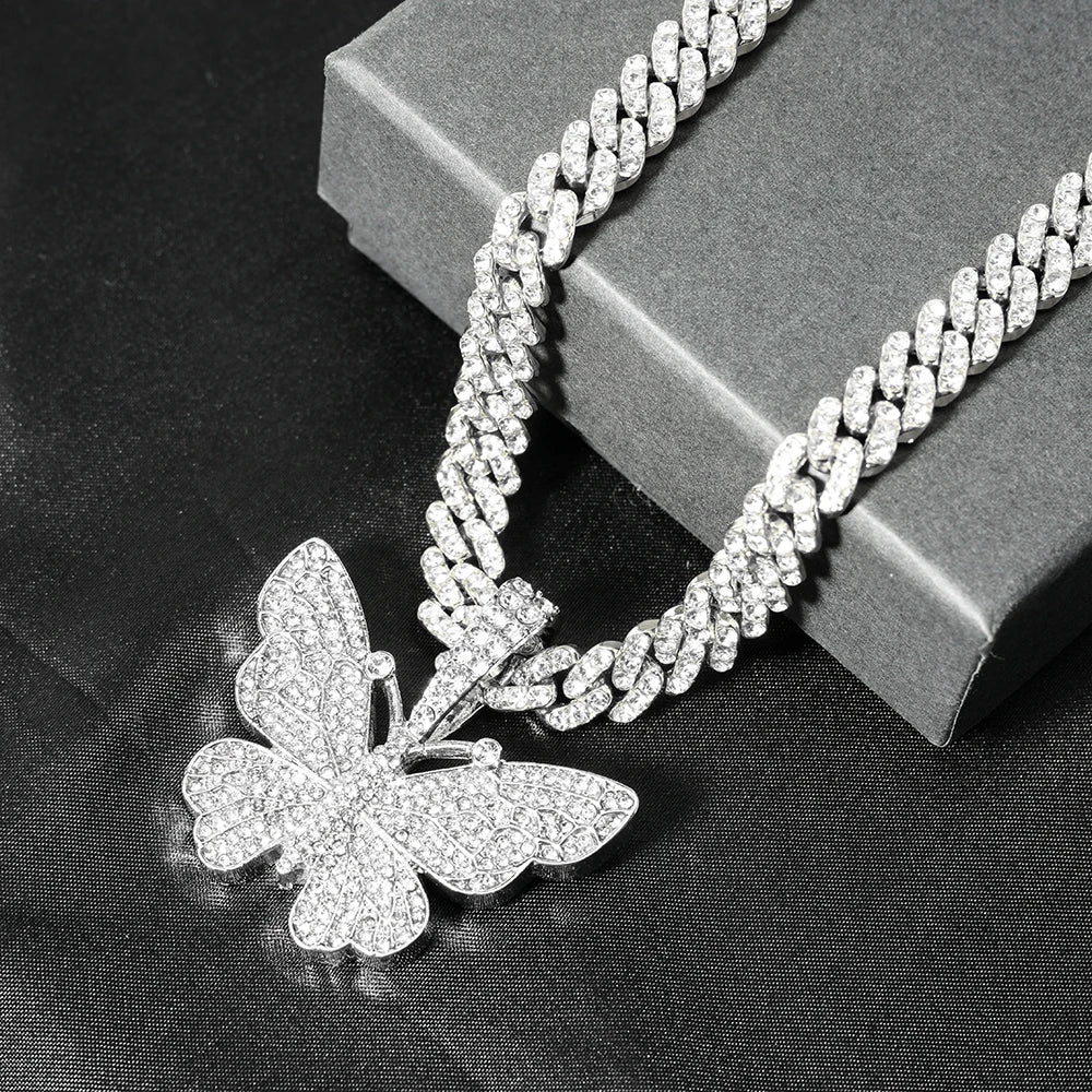 Pingente Borboleta Cravejado