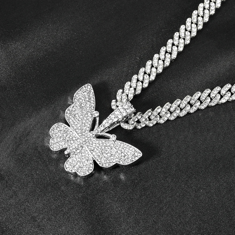 Pingente Borboleta Cravejado